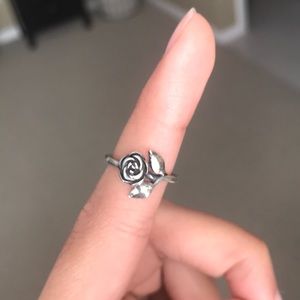 james avery small rose ring